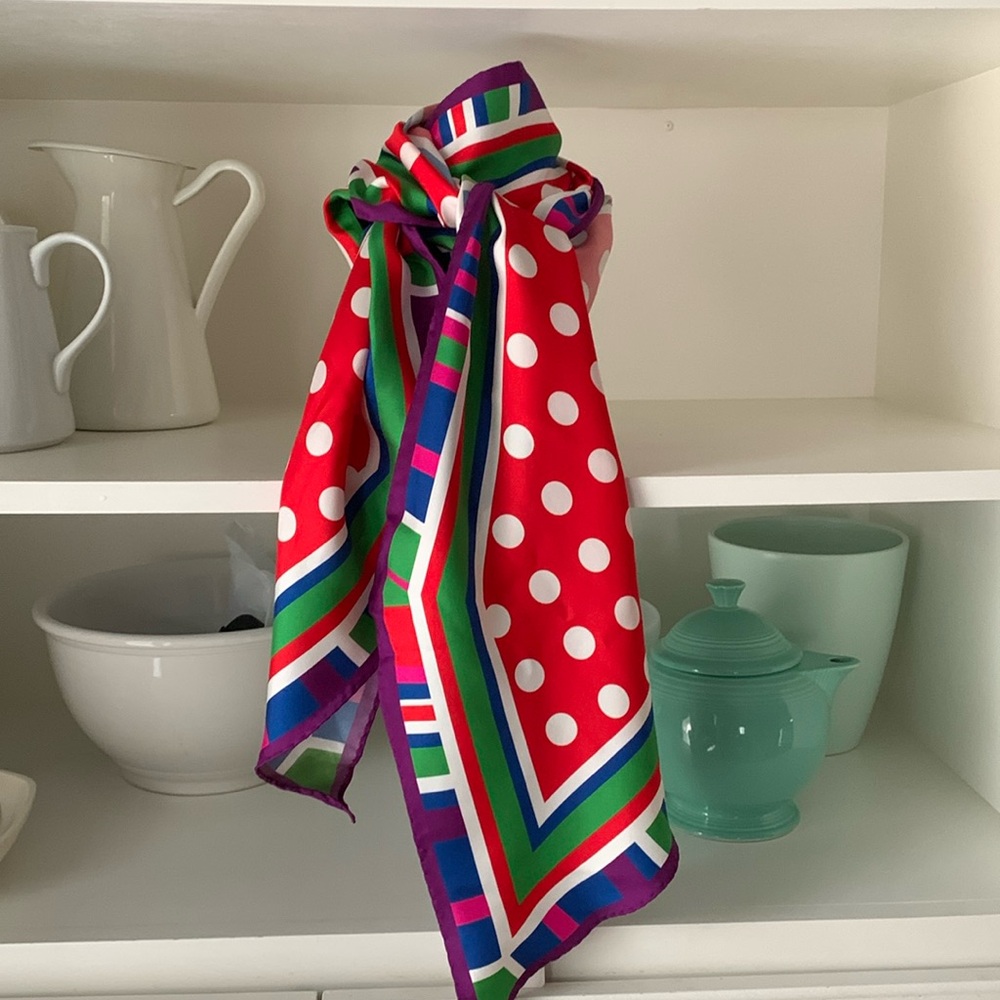 BNWT Dolce & Gabbana 100% Silk Multicolor Scarf